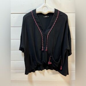 BIZE Black V-Neck Textured Top Size 2 12UK